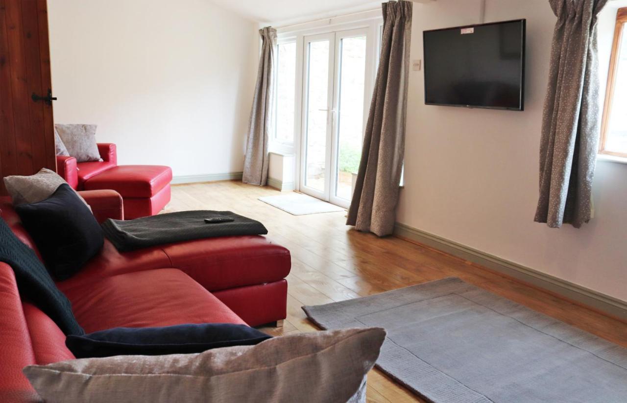 Culmstock Pullman Cottage - The Culm Valley Inn المظهر الخارجي الصورة