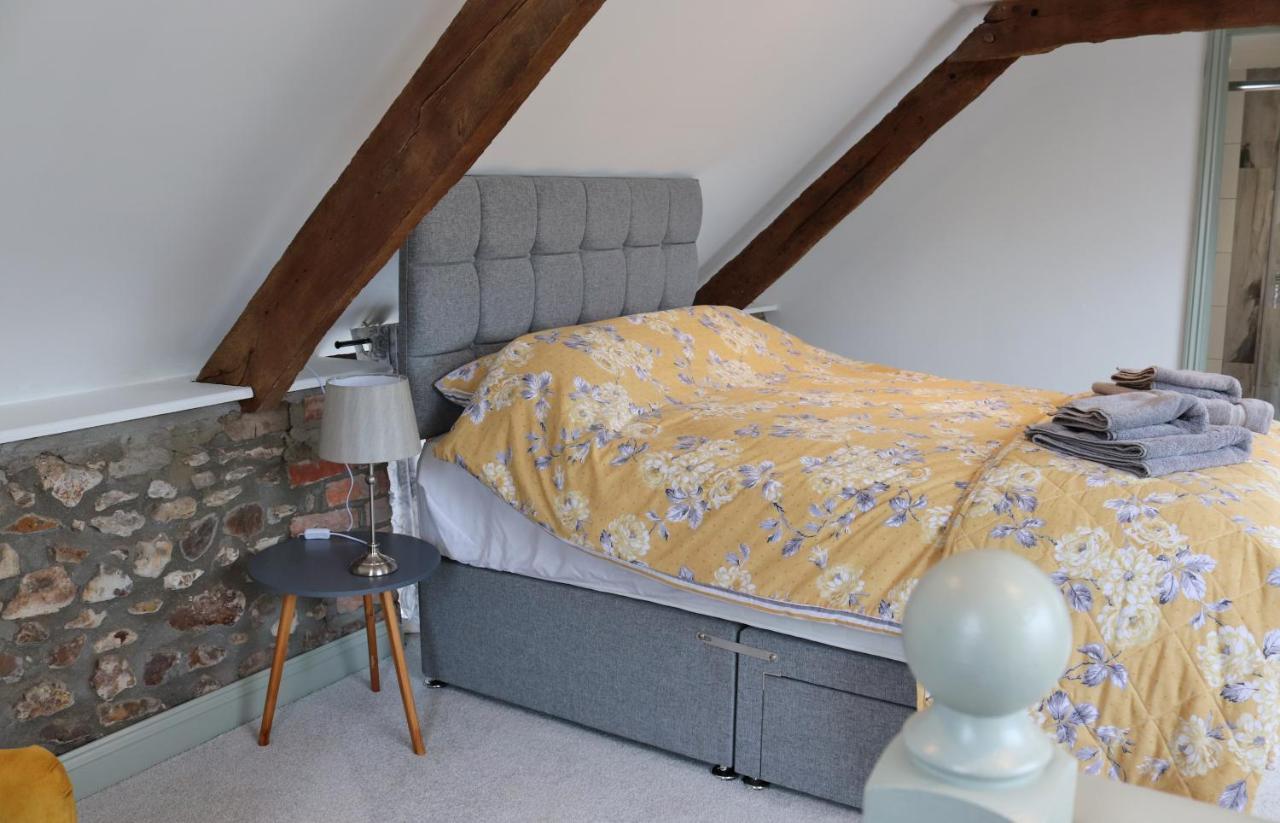Culmstock Pullman Cottage - The Culm Valley Inn المظهر الخارجي الصورة